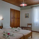 Mitos Village Aparthotel