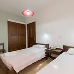 شقة فندقية Mitos Village 4*