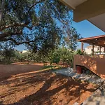 شقة فندقية Mitos Village 4*