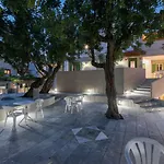 شقة فندقية Mitos Village 4*