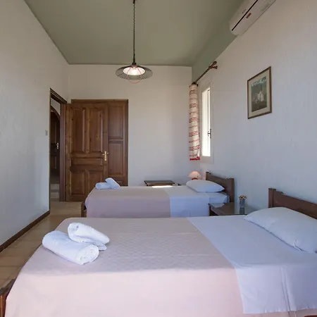 Aparthotel Mitos Village