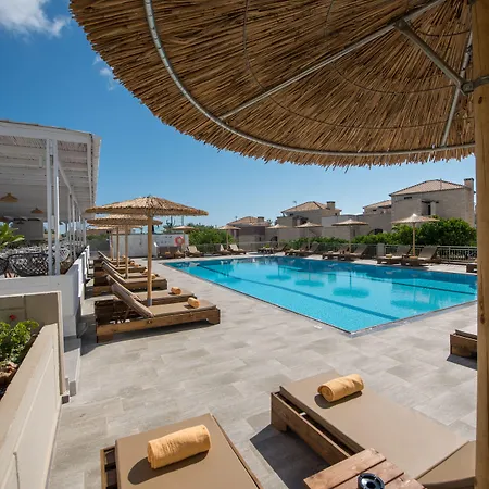Mitos Village Апарт-готель 4*
