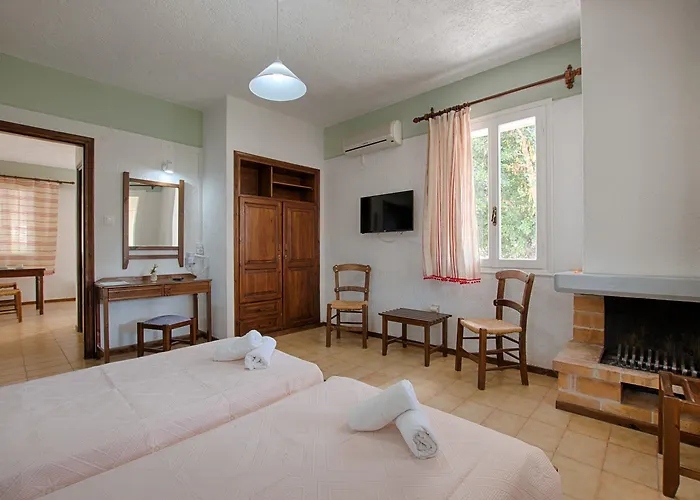 Апарт-отель Mitos Village 4*