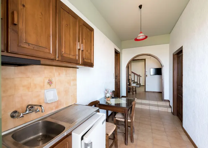 Mitos Village Aparthotel 4*