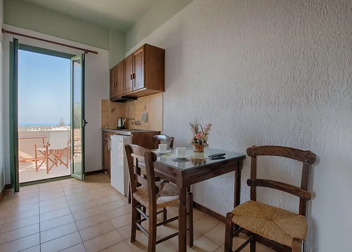 Mitos Village Aparthotel 4*