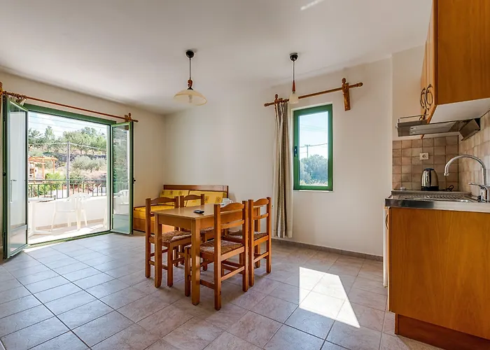 Апарт-отель Mitos Village