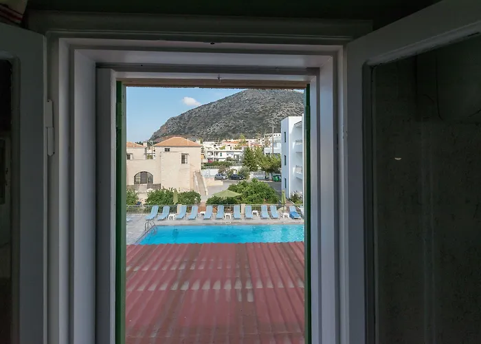 Апарт-отель Mitos Village 4*