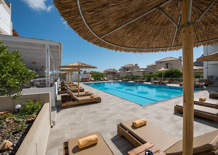 Mitos Village Апарт-отель 4*