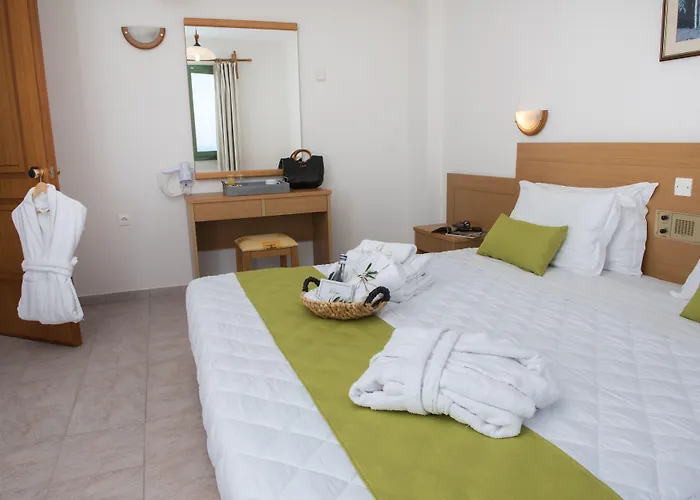 Mitos Village Aparthotel