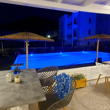 Mitos Village Hotel apartamentowy 4*