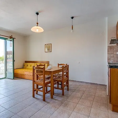 Mitos Village Ξενοδοχείο με διαμερίσματα 4*